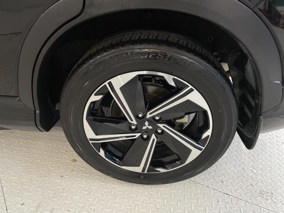 Photo '11' of Mitsubishi Eclipse Cross Photo '11' of Mitsubishi Eclipse Cross