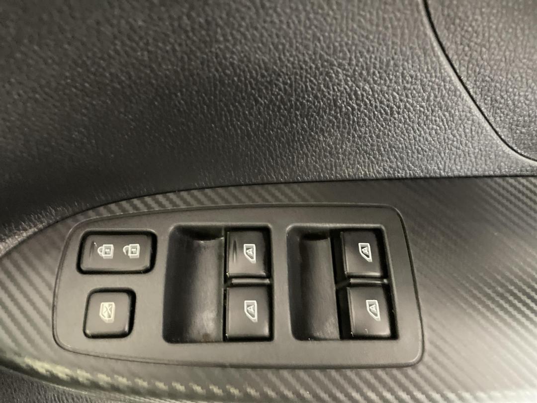 Photo '23' of Mitsubishi Eclipse Cross Photo '23' of Mitsubishi Eclipse Cross