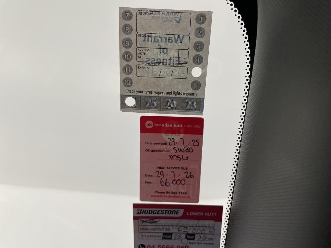 Photo '32' of Mitsubishi Eclipse Cross Photo '32' of Mitsubishi Eclipse Cross