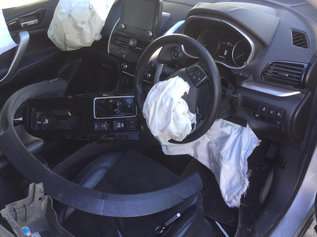 Photo '15' of Mitsubishi Eclipse Cross XLS Photo '15' of Mitsubishi Eclipse Cross XLS