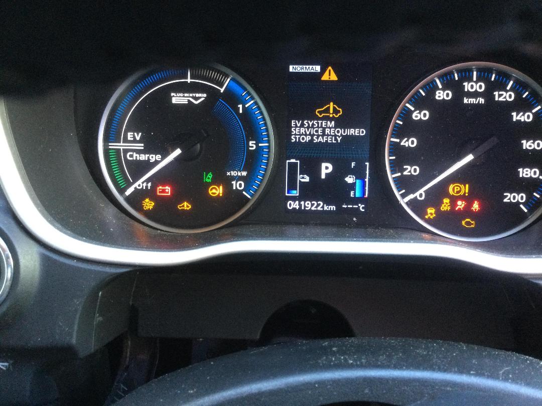 Photo '14' of Mitsubishi Eclipse Cross XLS Photo '14' of Mitsubishi Eclipse Cross XLS