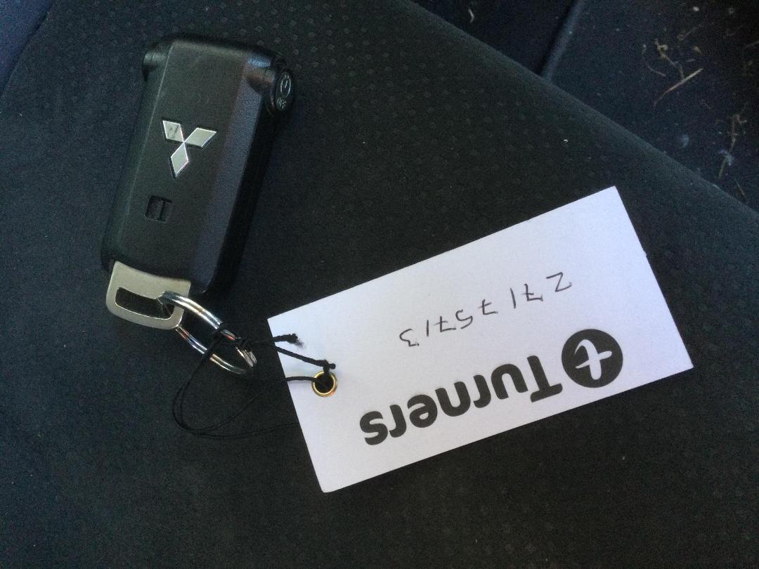 Photo '16' of Mitsubishi Eclipse Cross XLS Photo '16' of Mitsubishi Eclipse Cross XLS