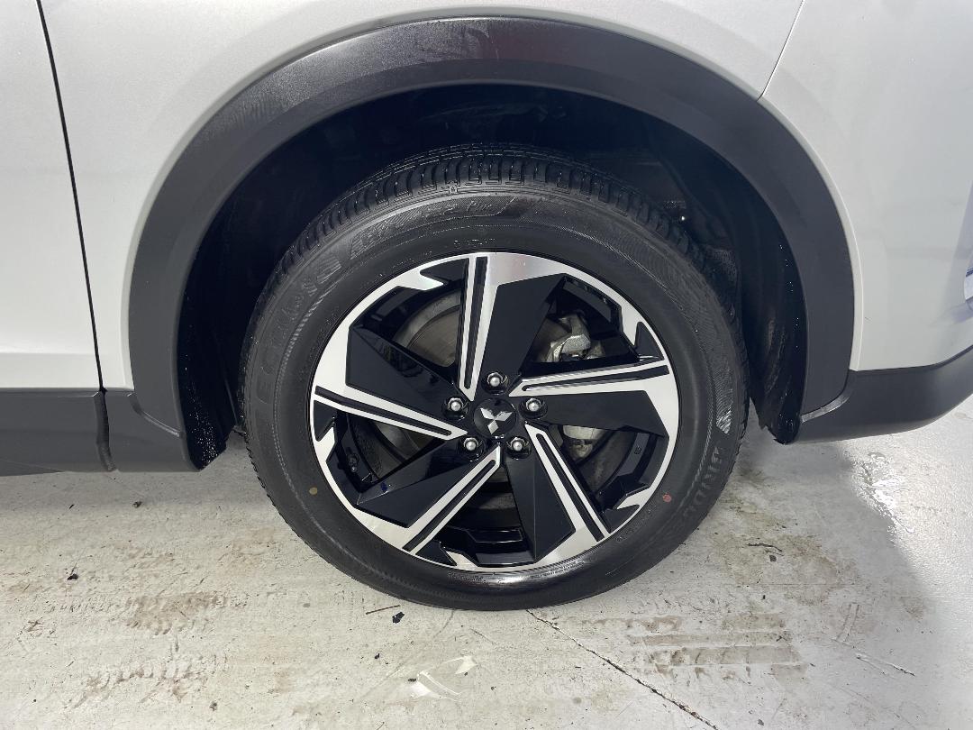 Photo '9' of Mitsubishi Eclipse Cross Photo '9' of Mitsubishi Eclipse Cross