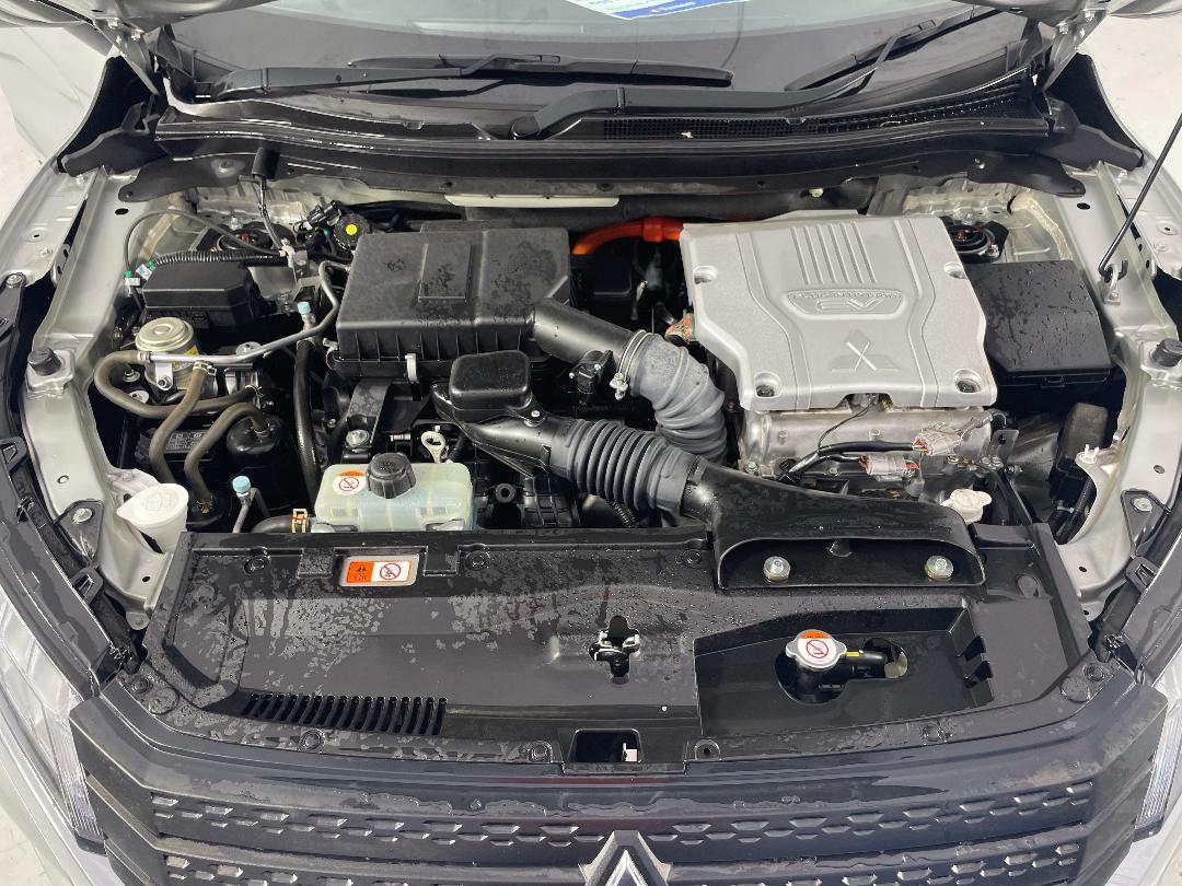 Photo '13' of Mitsubishi Eclipse Cross Photo '13' of Mitsubishi Eclipse Cross