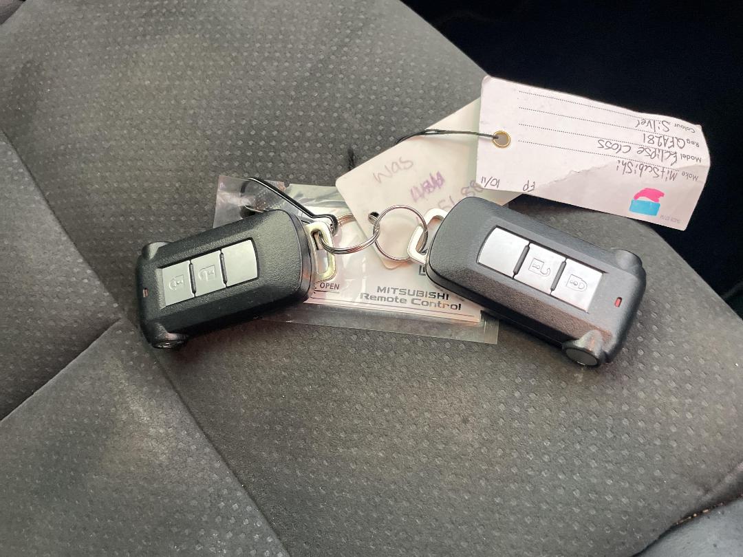 Photo '22' of Mitsubishi Eclipse Cross Photo '22' of Mitsubishi Eclipse Cross