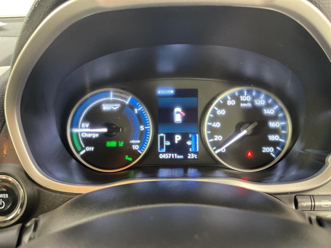 Photo '21' of Mitsubishi Eclipse Cross Photo '21' of Mitsubishi Eclipse Cross