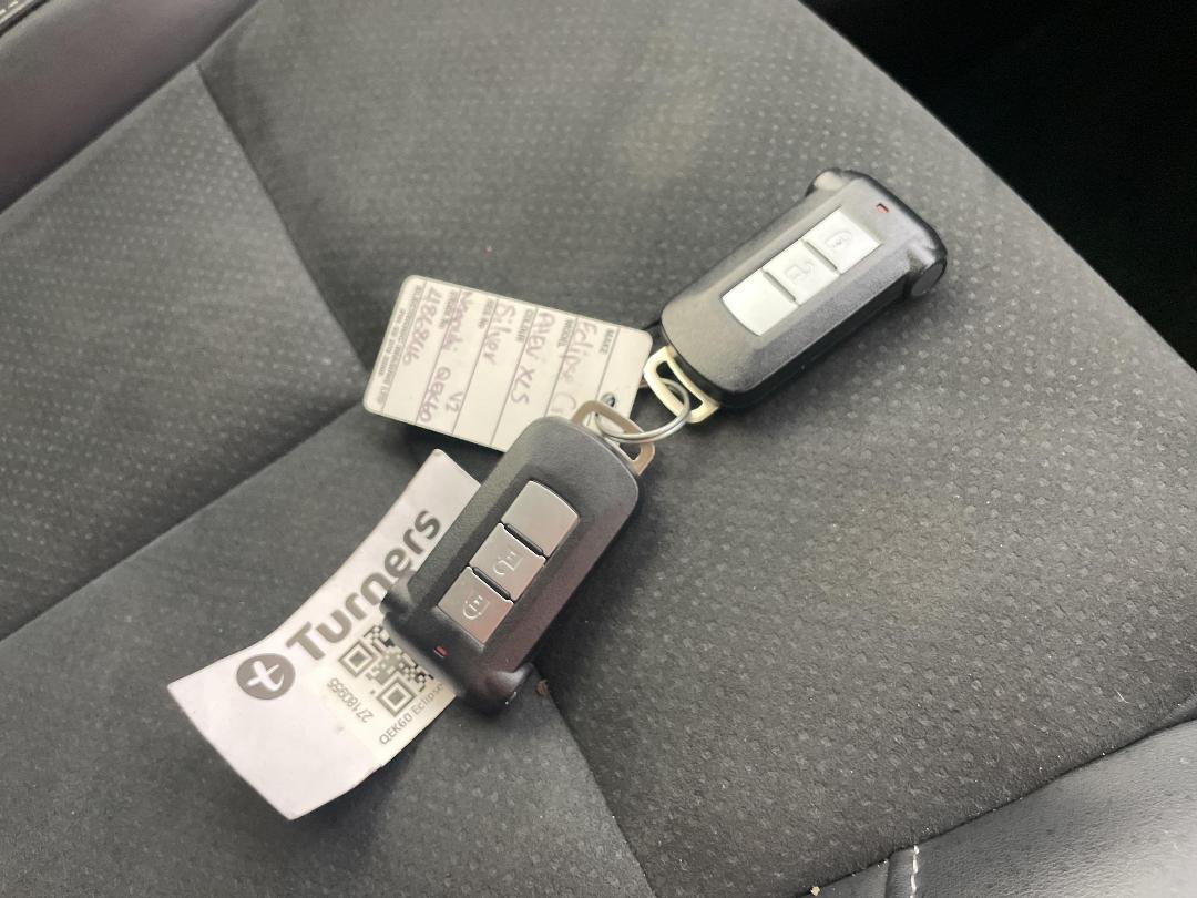 Photo '22' of Mitsubishi Eclipse Cross