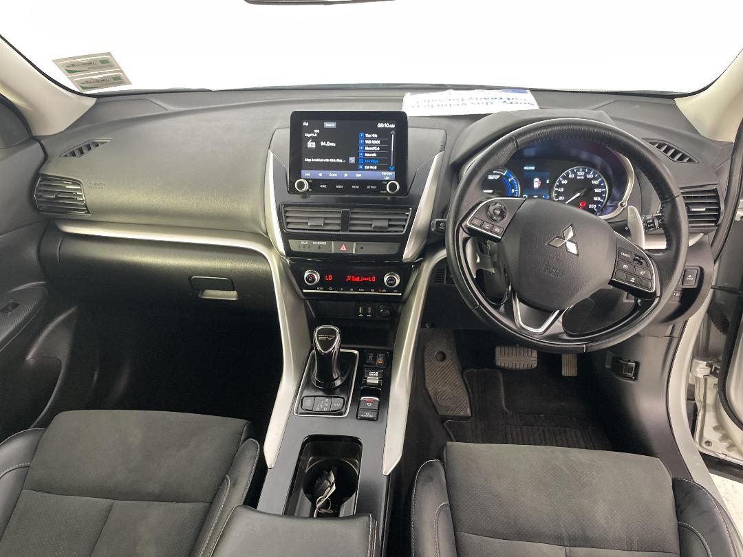 Photo '17' of Mitsubishi Eclipse Cross