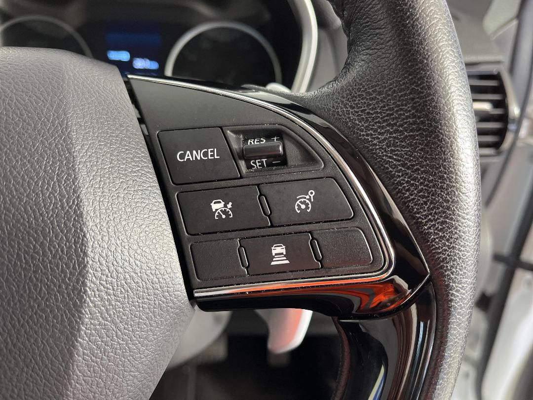 Photo '25' of Mitsubishi Eclipse Cross