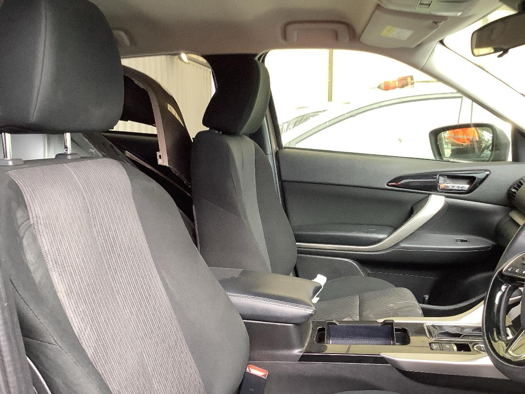 Photo '13' of Mitsubishi Eclipse Cross XLS