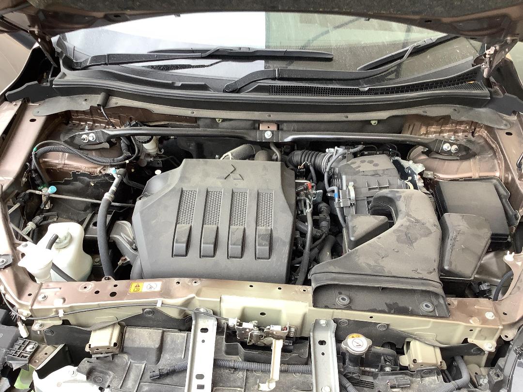 Photo '18' of Mitsubishi Eclipse Cross XLS