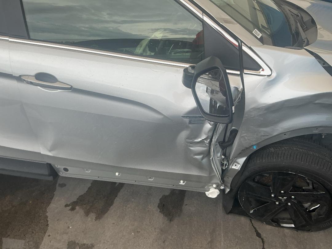 Photo '3' of Mitsubishi Eclipse Cross Sport