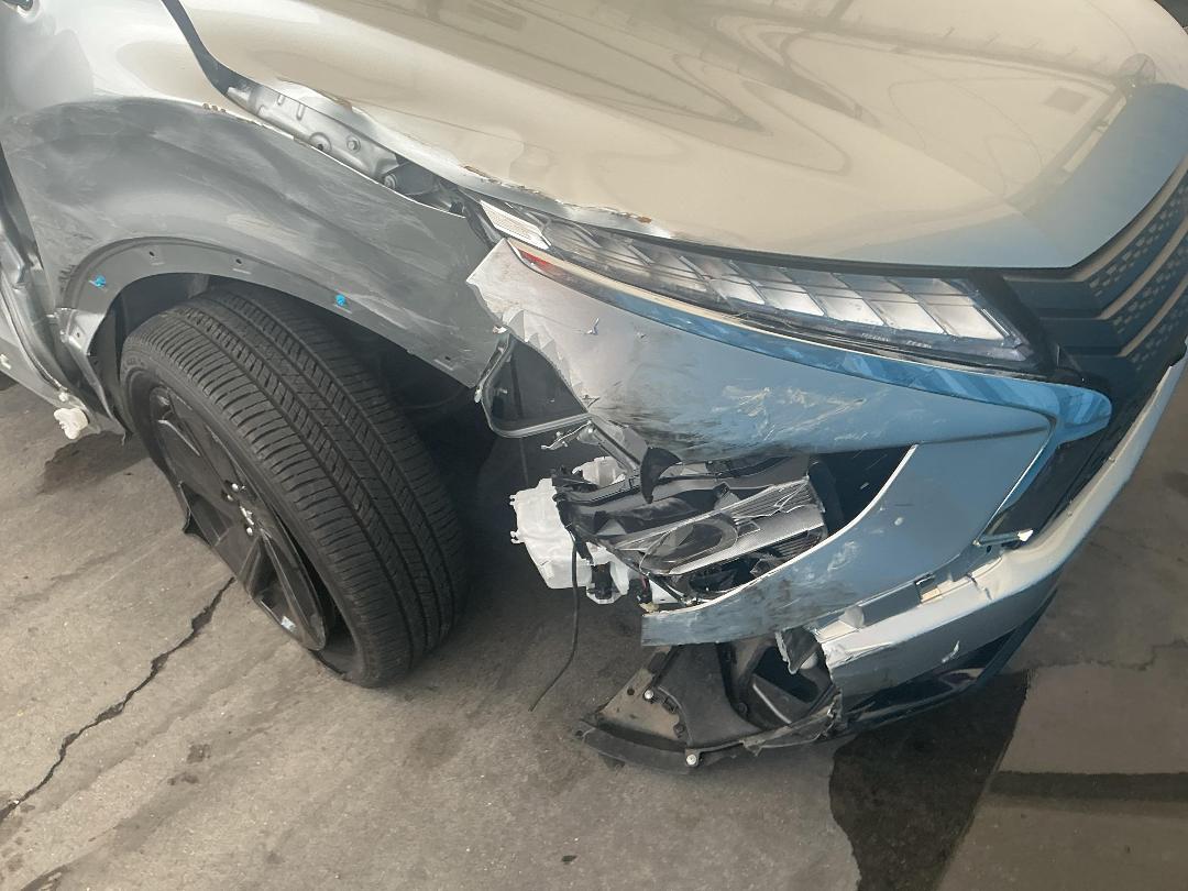 Photo '5' of Mitsubishi Eclipse Cross Sport