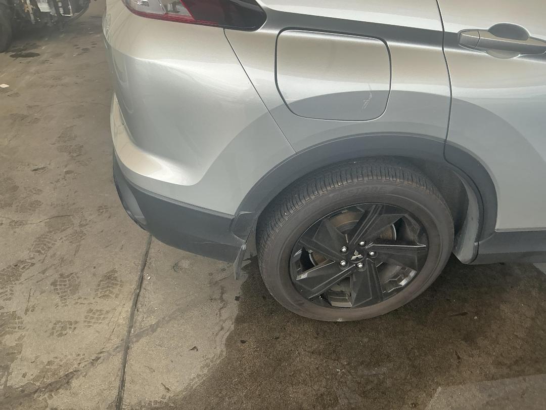 Photo '12' of Mitsubishi Eclipse Cross Sport