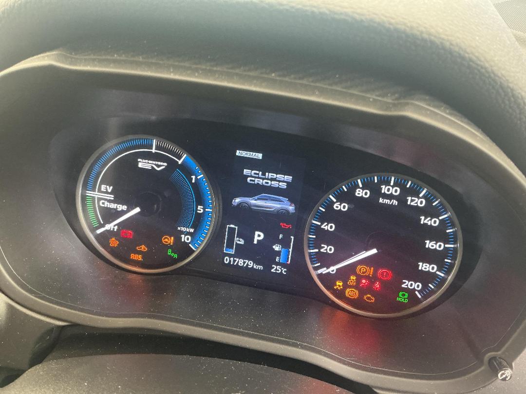 Photo '17' of Mitsubishi Eclipse Cross Sport