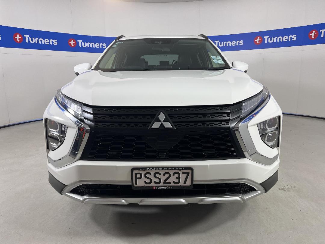 Photo '2' of Mitsubishi Eclipse Cross Photo '2' of Mitsubishi Eclipse Cross