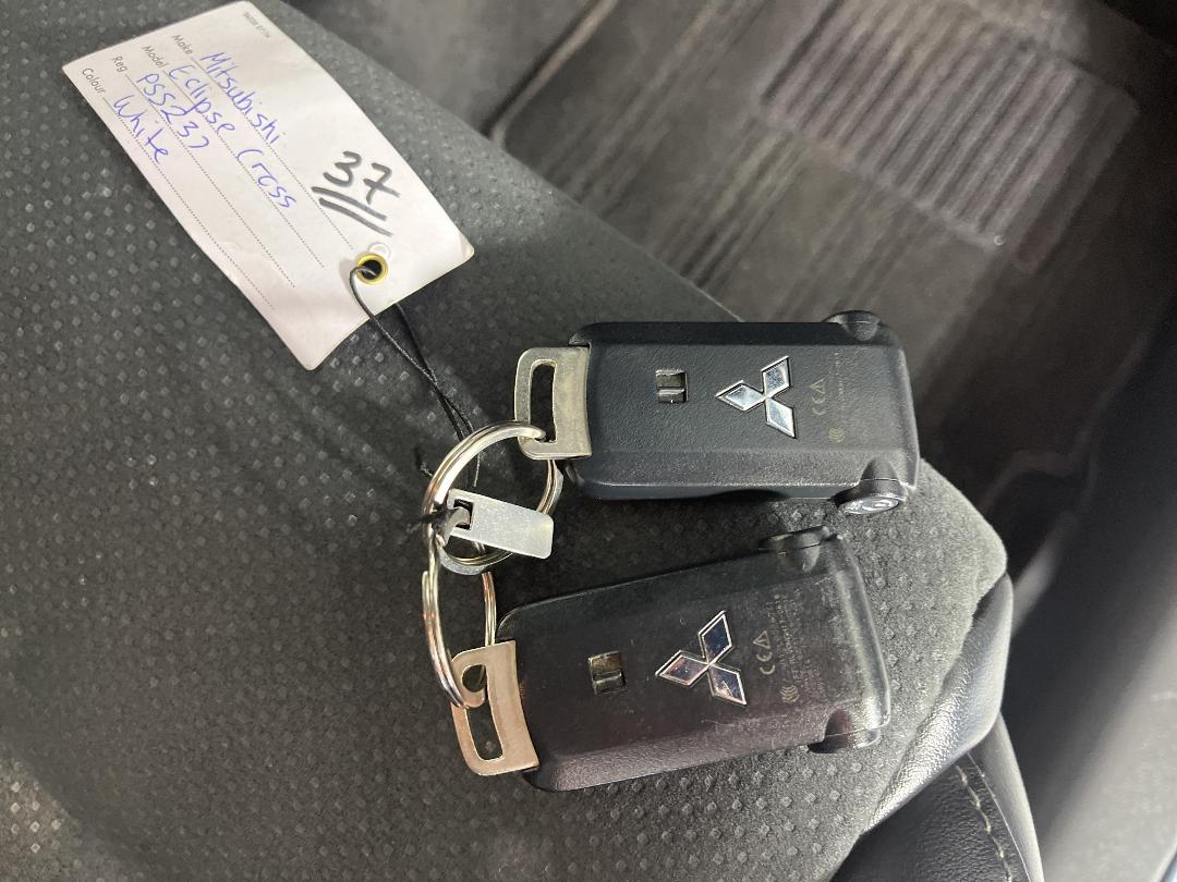 Photo '22' of Mitsubishi Eclipse Cross Photo '22' of Mitsubishi Eclipse Cross