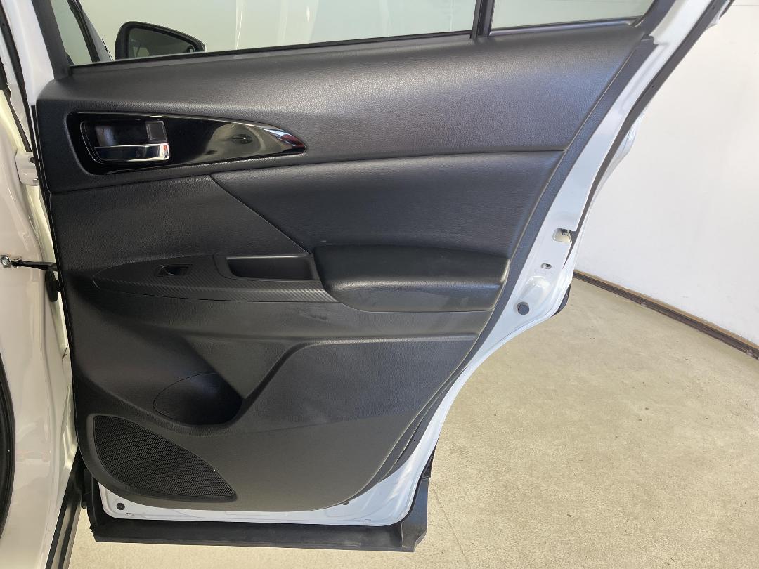 Photo '19' of Mitsubishi Eclipse Cross Photo '19' of Mitsubishi Eclipse Cross