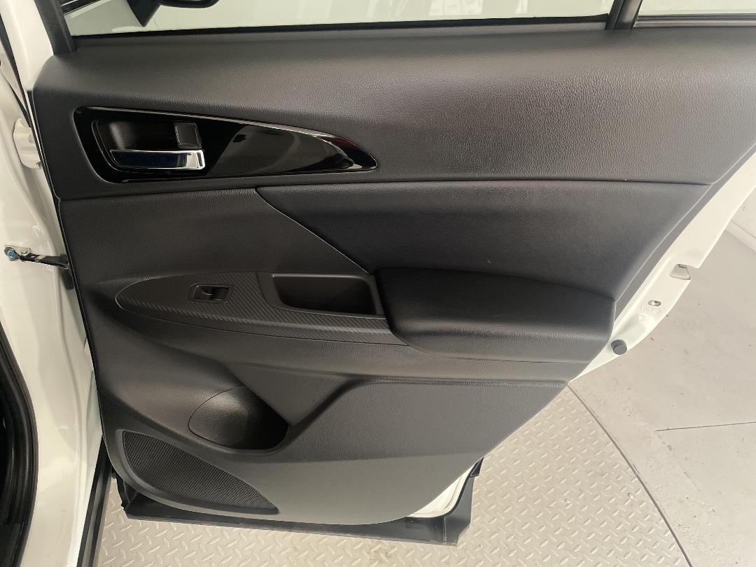 Photo '19' of Mitsubishi Eclipse Cross Photo '19' of Mitsubishi Eclipse Cross