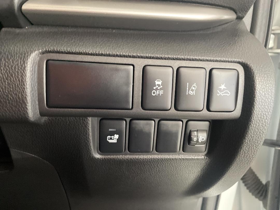 Photo '25' of Mitsubishi Eclipse Cross Photo '25' of Mitsubishi Eclipse Cross