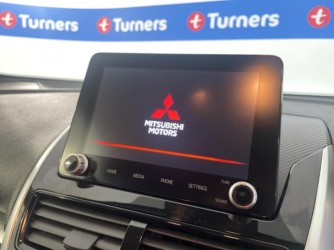 Photo '29' of Mitsubishi Eclipse Cross Photo '29' of Mitsubishi Eclipse Cross