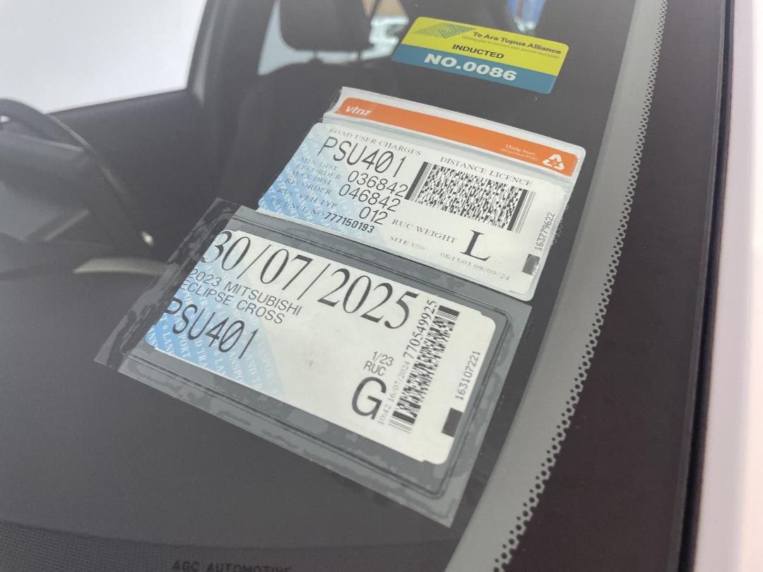 Photo '35' of Mitsubishi Eclipse Cross Photo '35' of Mitsubishi Eclipse Cross