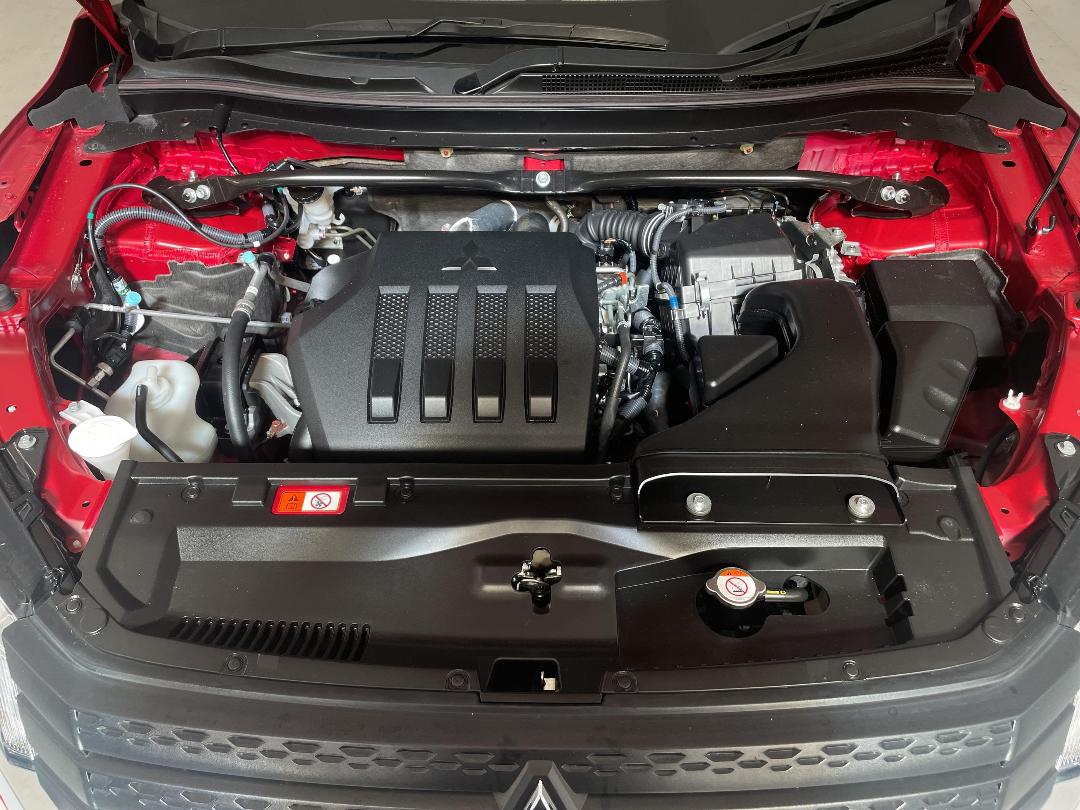 Photo '13' of Mitsubishi Eclipse Cross Photo '13' of Mitsubishi Eclipse Cross