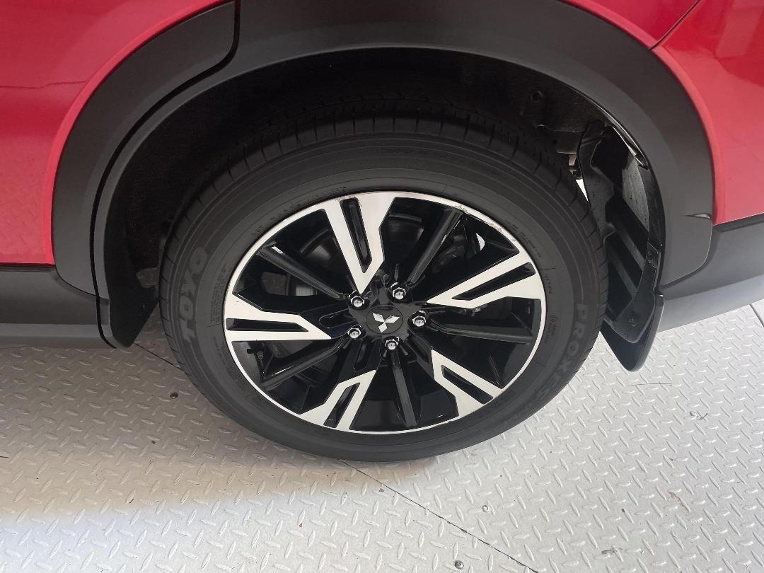 Photo '11' of Mitsubishi Eclipse Cross Photo '11' of Mitsubishi Eclipse Cross