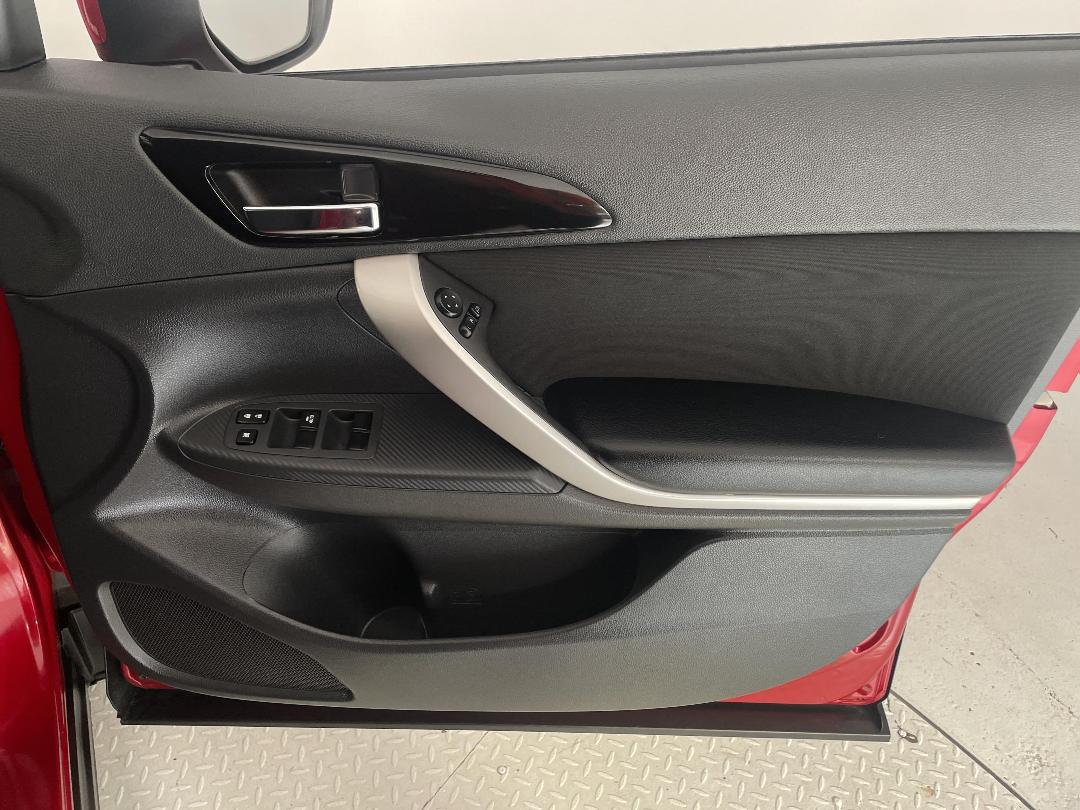 Photo '15' of Mitsubishi Eclipse Cross Photo '15' of Mitsubishi Eclipse Cross