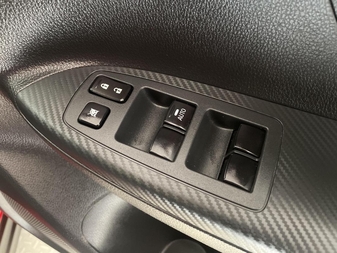 Photo '24' of Mitsubishi Eclipse Cross Photo '24' of Mitsubishi Eclipse Cross