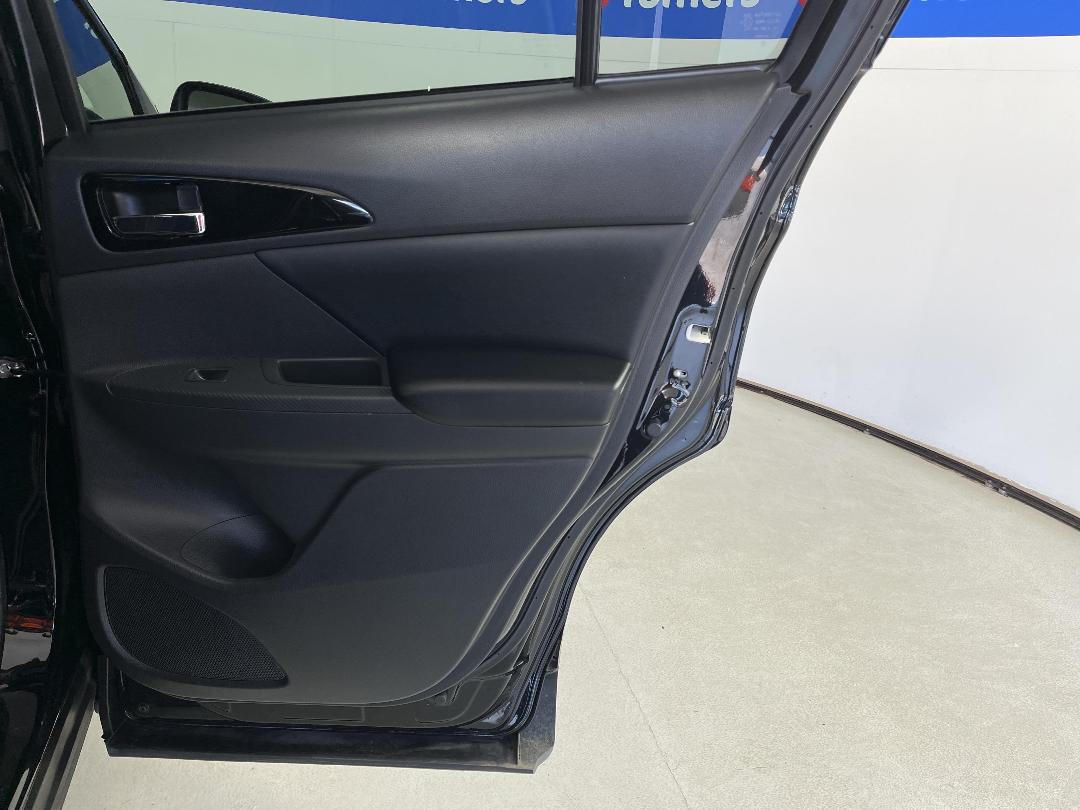 Photo '19' of Mitsubishi Eclipse Cross