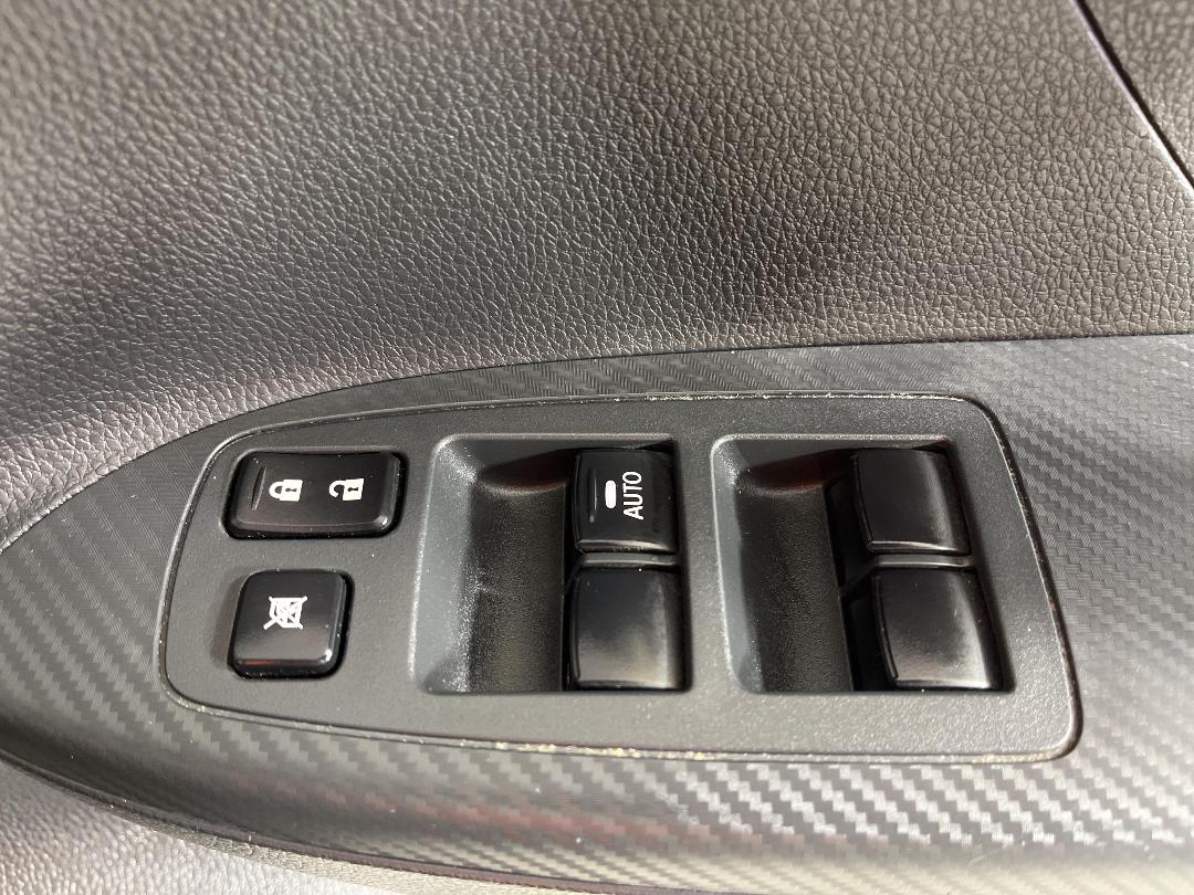 Photo '26' of Mitsubishi Eclipse Cross