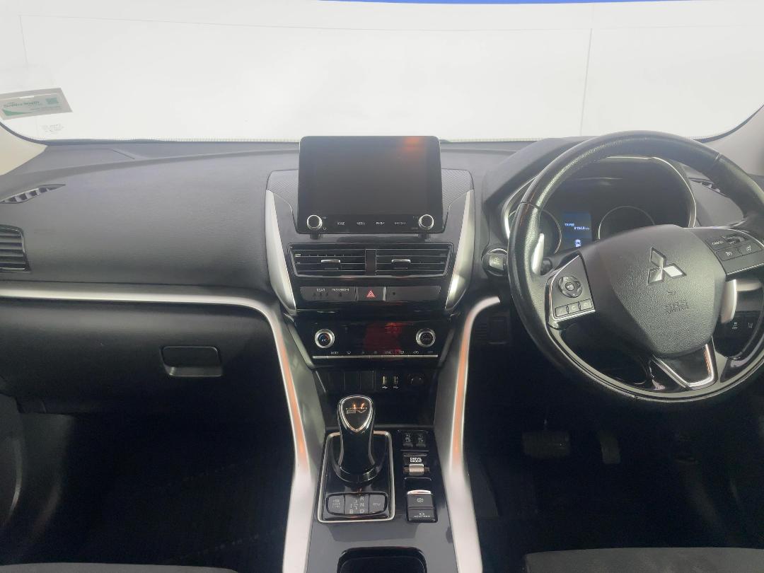 Photo '17' of Mitsubishi Eclipse Cross