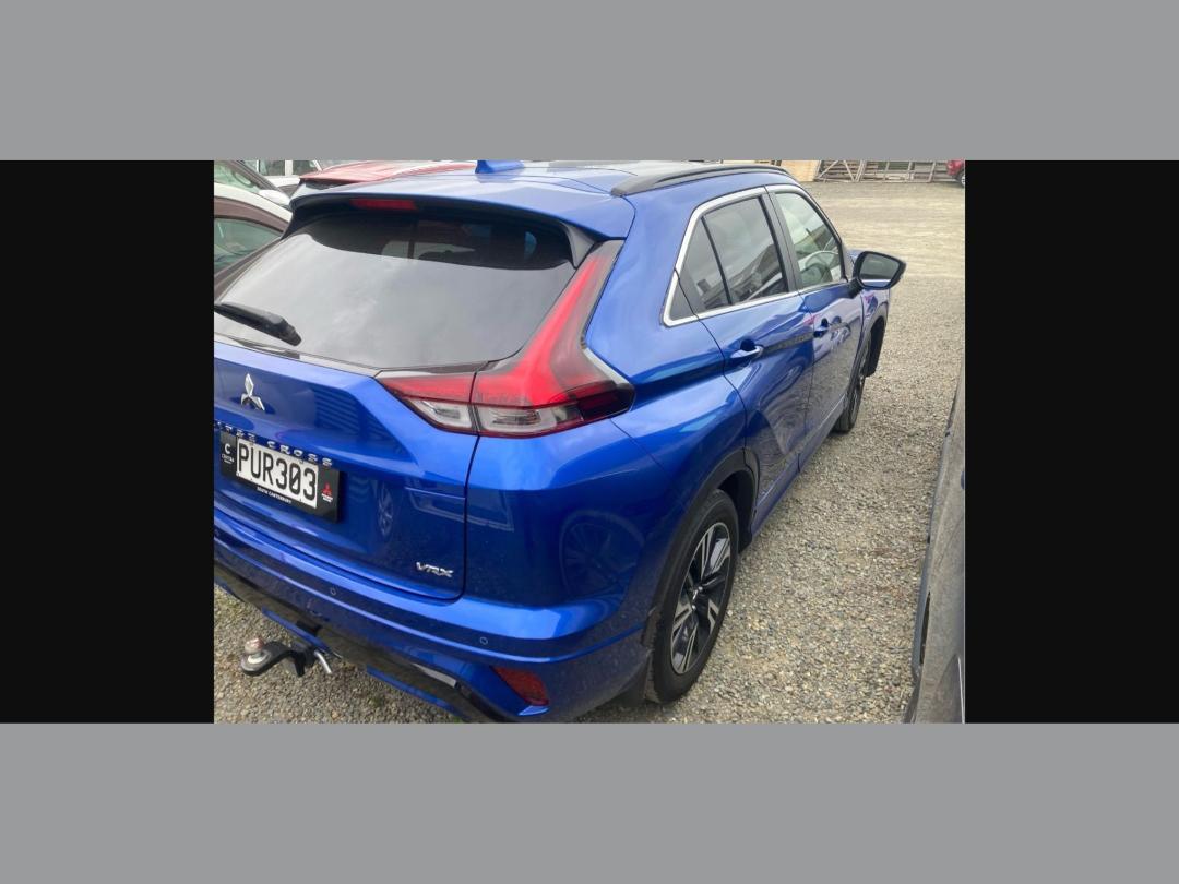 Photo '7' of Mitsubishi Eclipse Cross VRX