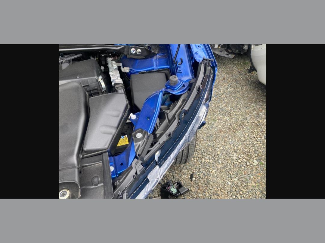 Photo '9' of Mitsubishi Eclipse Cross VRX