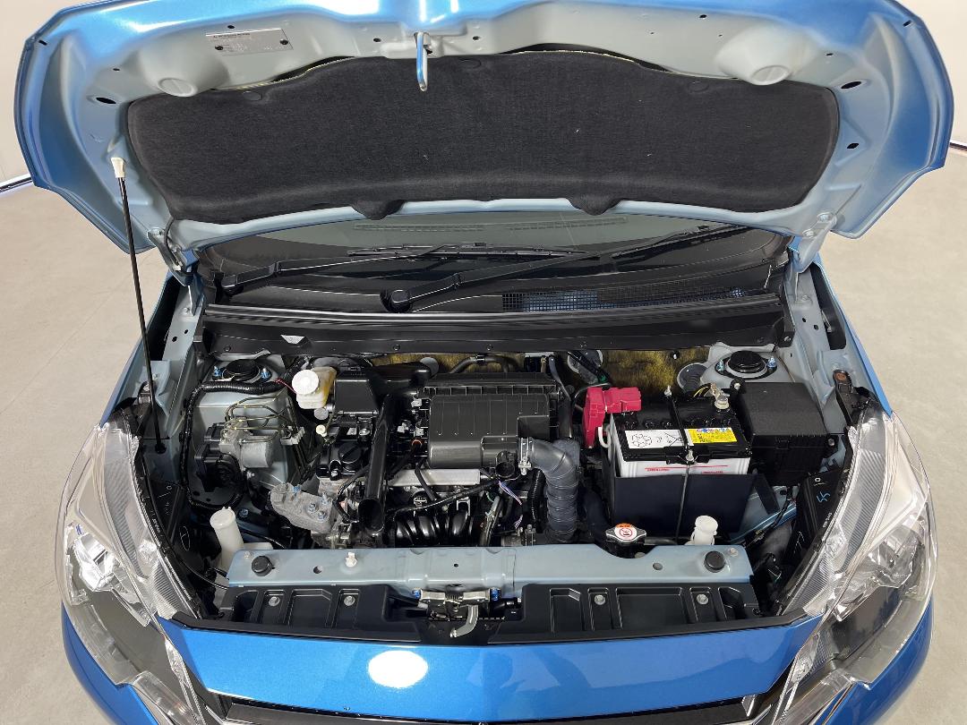 Photo '13' of Mitsubishi Mirage