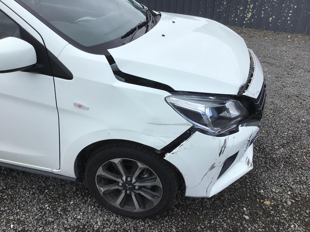 Photo '6' of Mitsubishi Mirage XLS