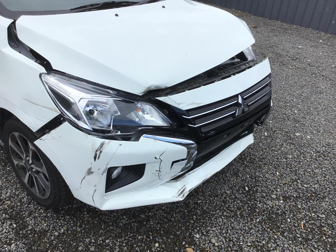 Photo '7' of Mitsubishi Mirage XLS