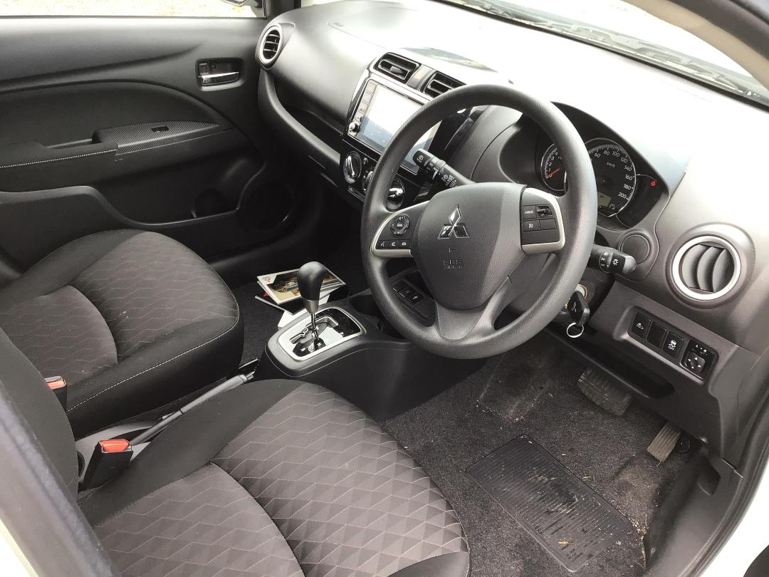 Photo '11' of Mitsubishi Mirage XLS