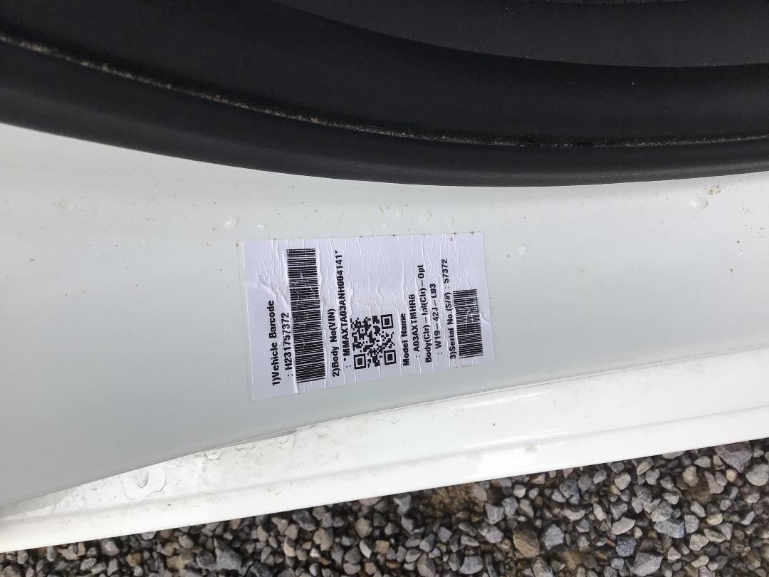 Photo '12' of Mitsubishi Mirage XLS