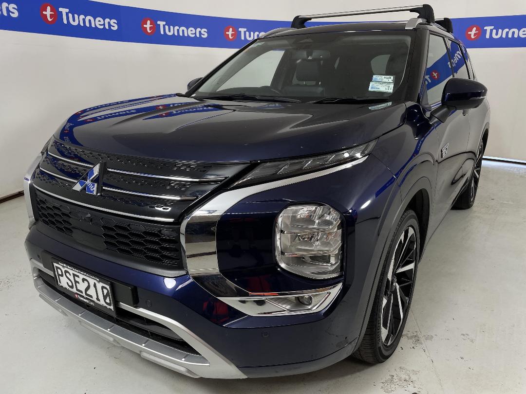 Photo '4' of Mitsubishi Outlander Photo '4' of Mitsubishi Outlander