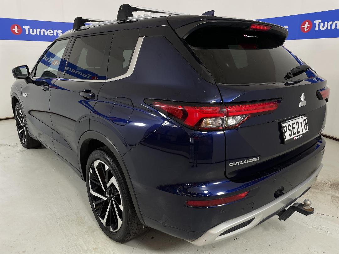 Photo '5' of Mitsubishi Outlander Photo '5' of Mitsubishi Outlander