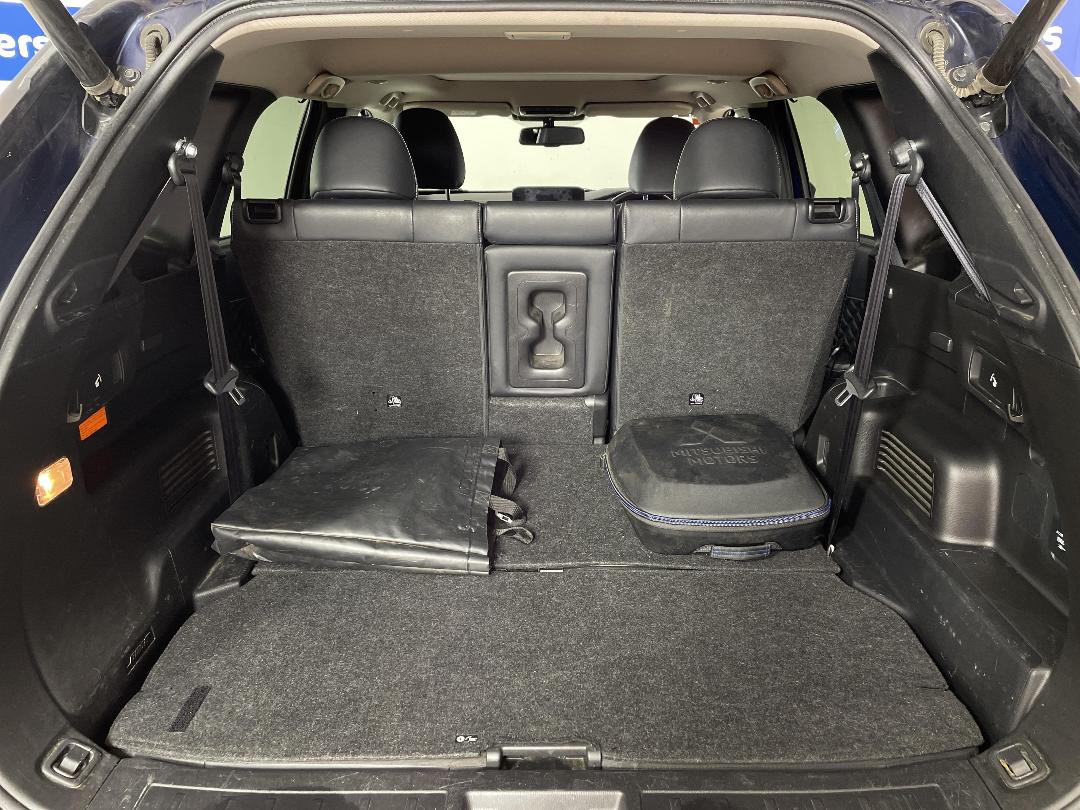 Photo '14' of Mitsubishi Outlander Photo '14' of Mitsubishi Outlander