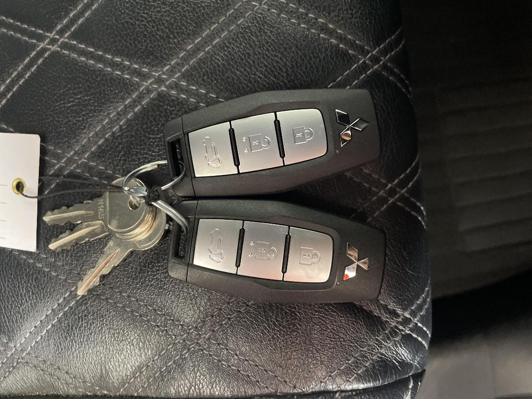 Photo '22' of Mitsubishi Outlander Photo '22' of Mitsubishi Outlander