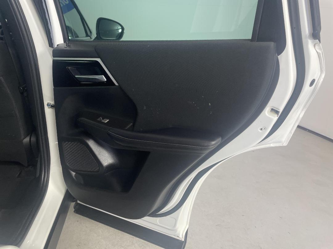 Photo '19' of Mitsubishi Outlander Photo '19' of Mitsubishi Outlander