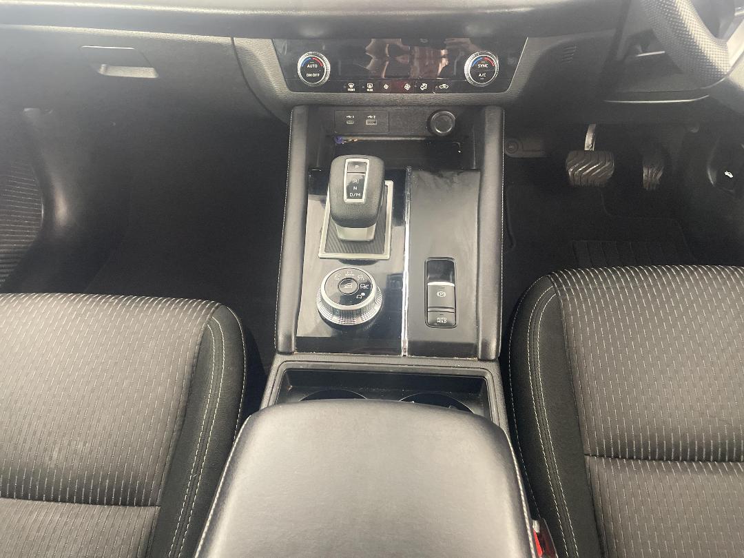 Photo '18' of Mitsubishi Outlander Photo '18' of Mitsubishi Outlander