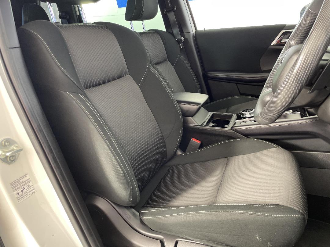 Photo '16' of Mitsubishi Outlander