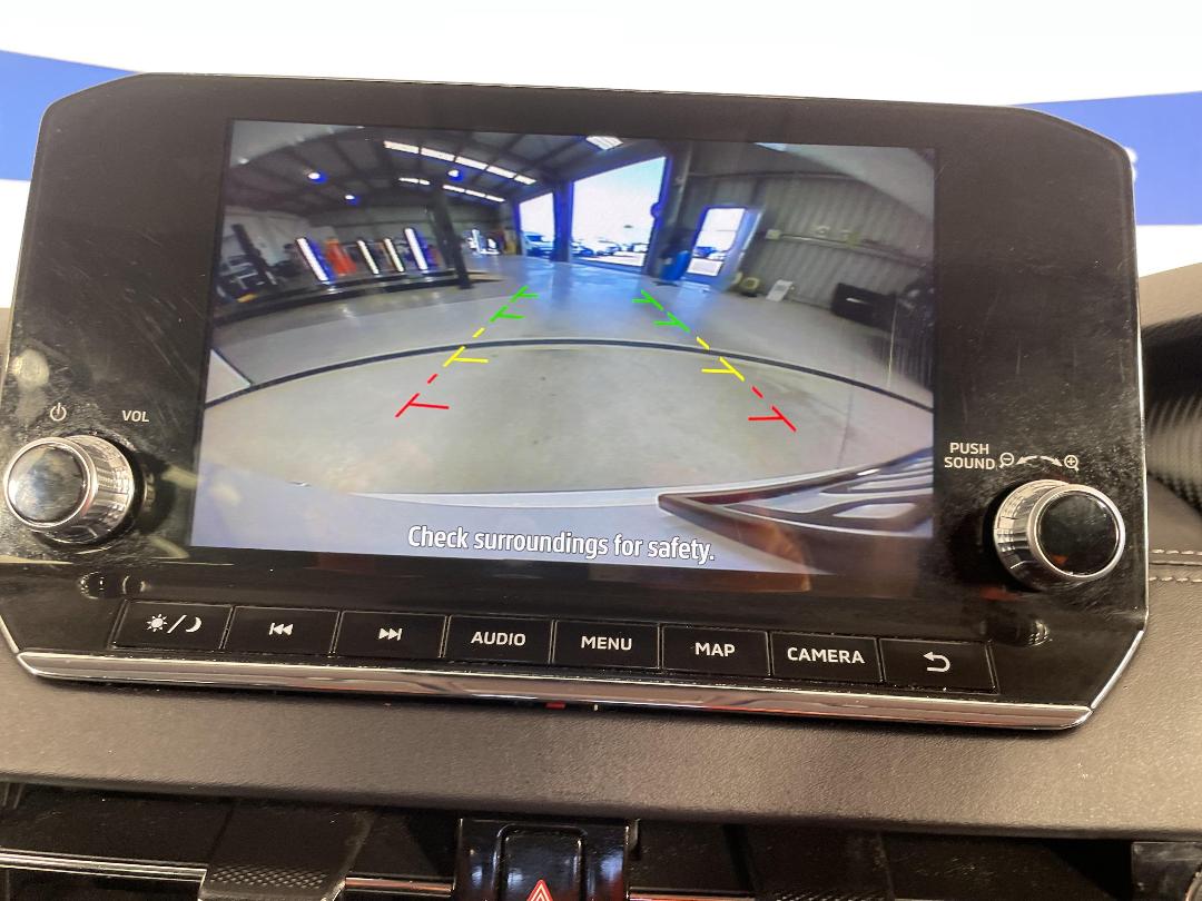 Photo '23' of Mitsubishi Outlander