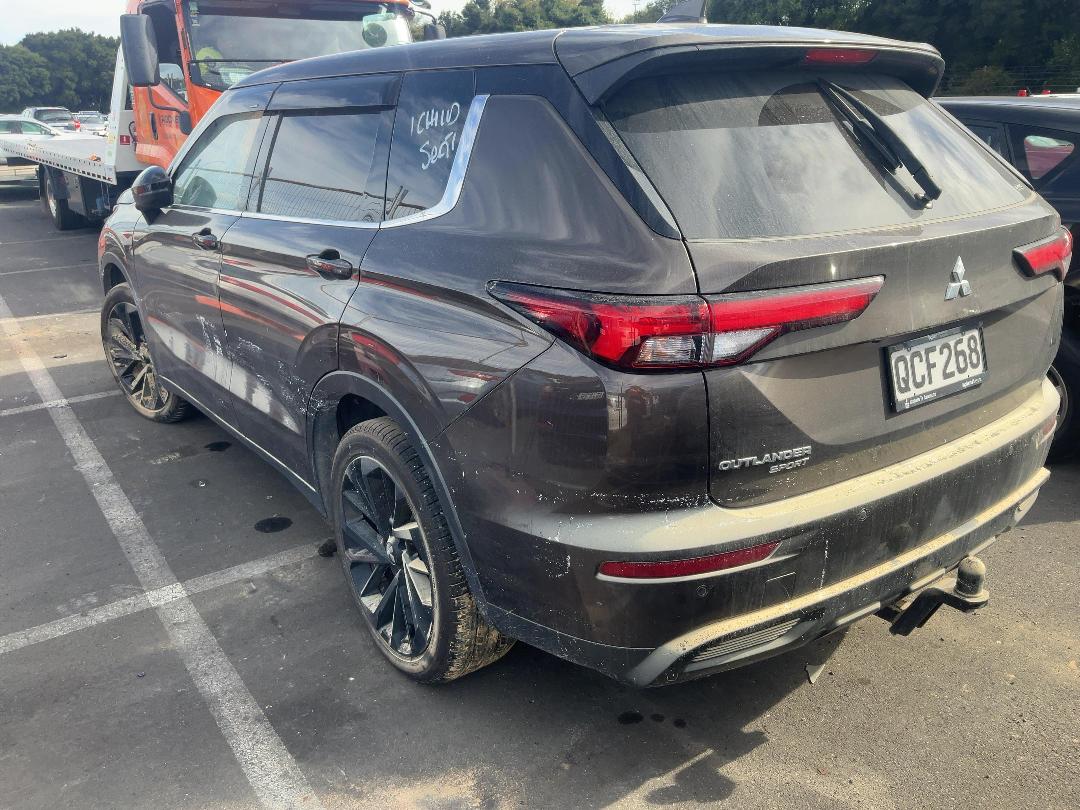 Photo '4' of Mitsubishi Outlander Sport