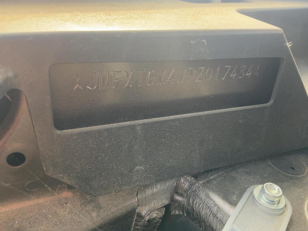 Photo '10' of Mitsubishi Outlander Sport